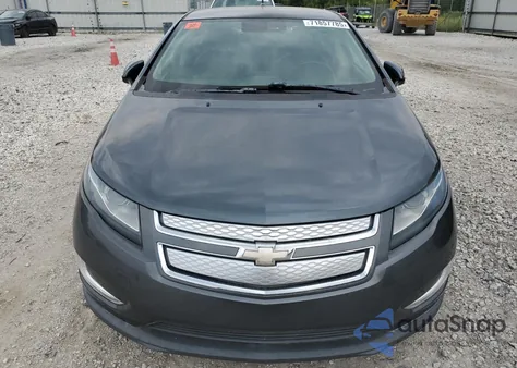 2013 Chevrolet Volt z USA, uszkodzony, nr VIN 1G1RB6E41DU133552